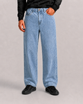 Jean bota recta Hombre